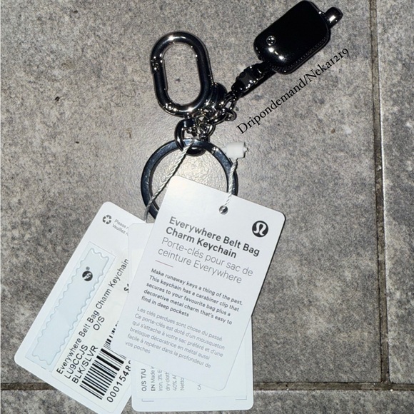 Lululemon Everywhere Belt Bag Charm Keychain- Black/Silver - Picture 3 of 6